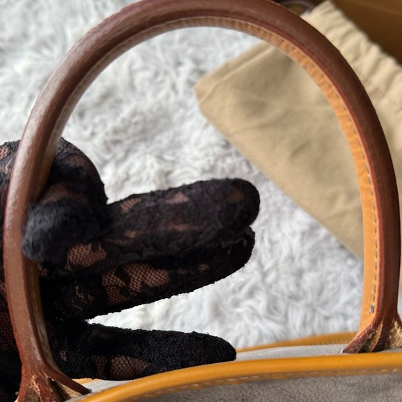 🎉 Host Pick🎉 COCOMEISTER Doublewood Classic Mini Boston in British Sky color. - Picture 11 of 17